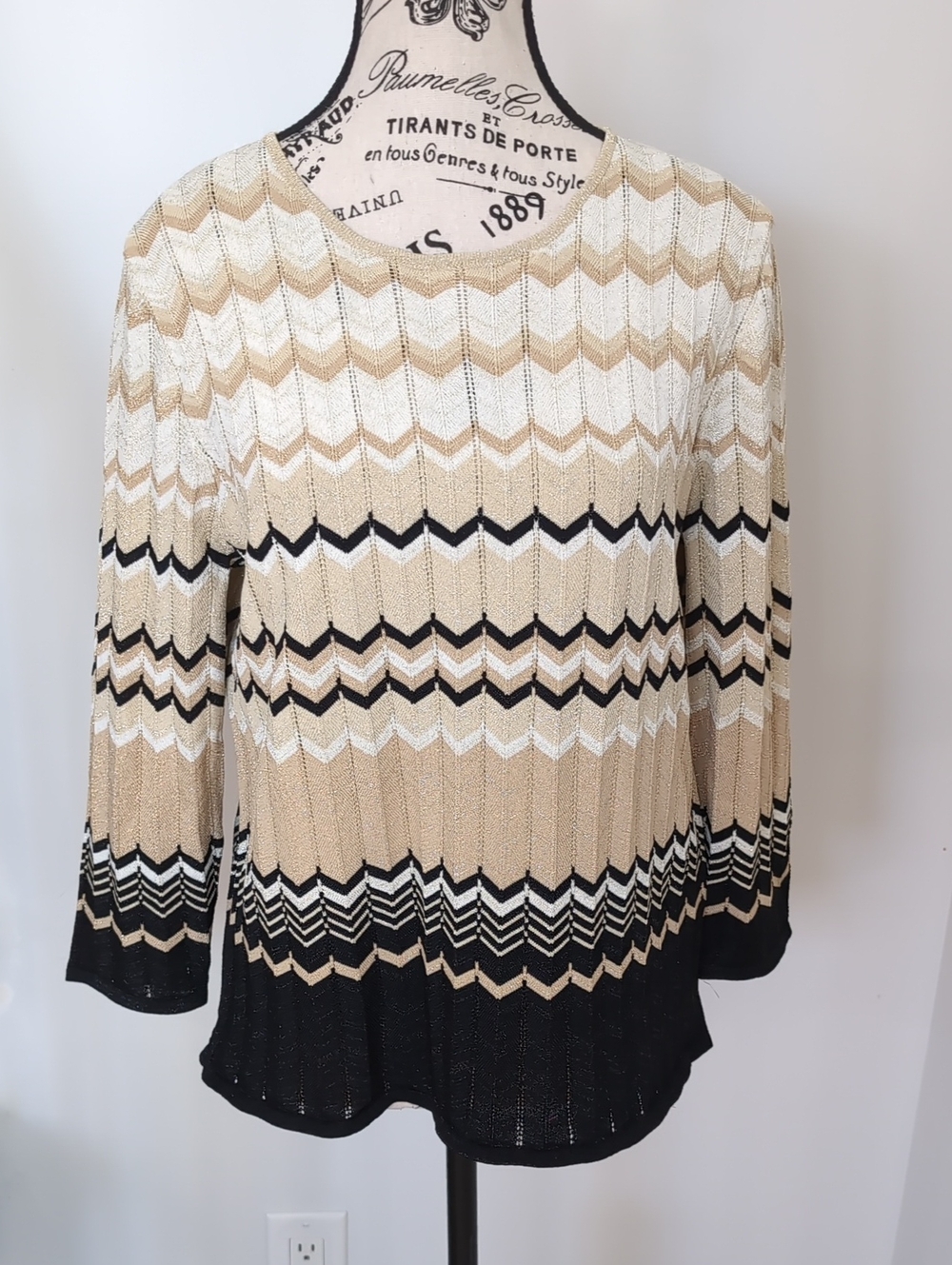 ALFRED DUNNER | Women's Black/Gold/White Knitted Stretchy Sweater